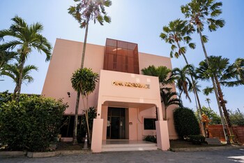 pink residence chalong