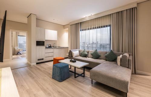 karim hotel