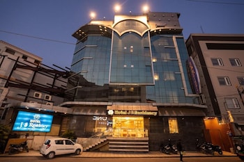 Js Residency,,3 star