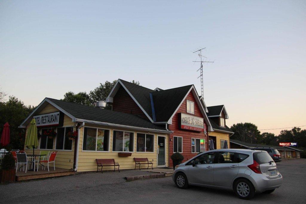 Apsley Inn And Restaurant,Buckhorn>>Apsley,3 star