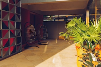 elysium suites and apartments
