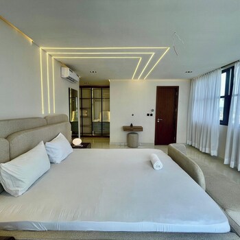 pamoo hotel