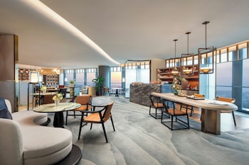 hualuxe zhongshan city center
