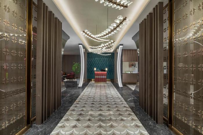 hualuxe zhongshan city center