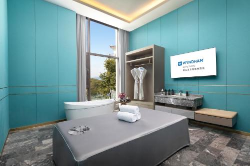 wyndham lijiang yulong