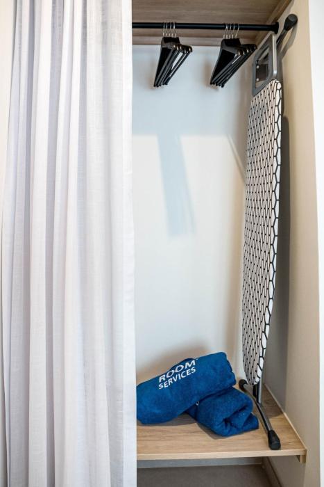 a7 seaclub suites by roomservices