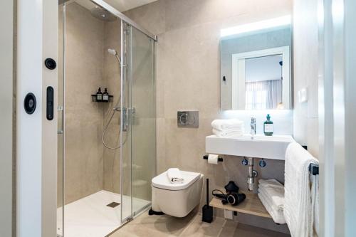 a7 seaclub suites by roomservices