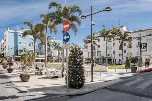 a7 seaclub suites by roomservices