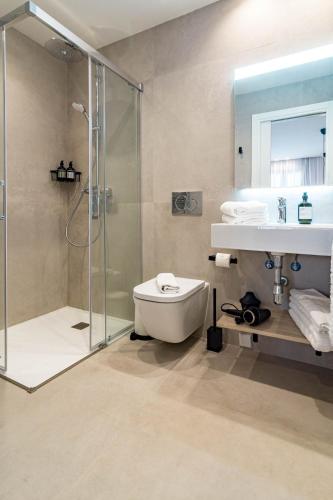 a7 seaclub suites by roomservices