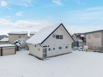 the village 1001