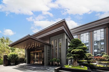 power stone hotel chengdu kuanzhai alley branch