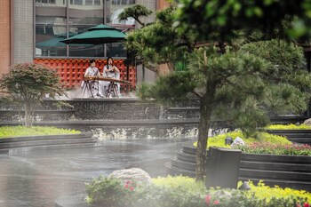 power stone hotel chengdu kuanzhai alley branch