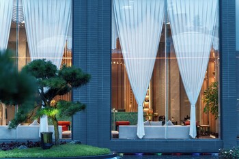 power stone hotel chengdu kuanzhai alley branch