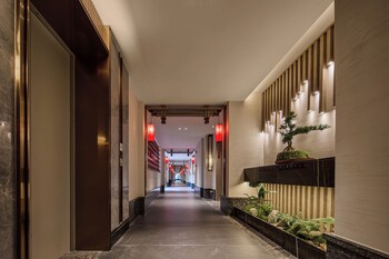 power stone hotel chengdu kuanzhai alley branch