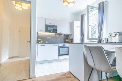 sweet 2br 1lr apartment donaustadt