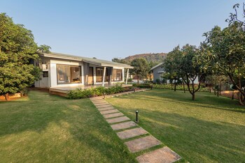 elivaas energise soul retreat
