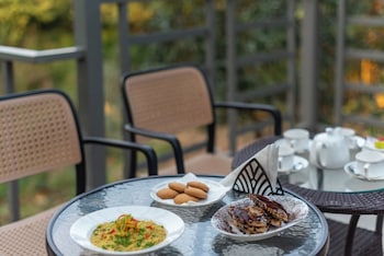 Elivaas Energise Soul Retreat,,4 star