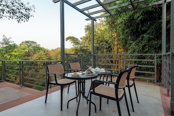 elivaas energise soul retreat