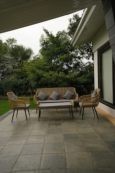 elivaas energise soul retreat