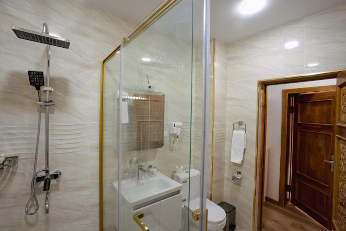 shakhina hotel