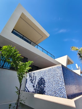 xanadu international resort
