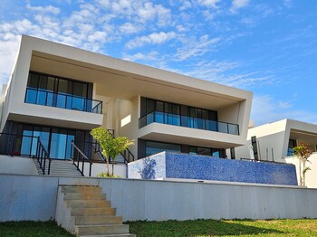 xanadu international resort
