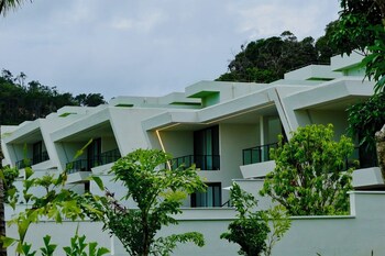 xanadu international resort