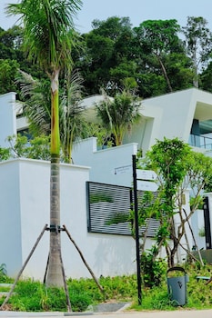 xanadu international resort