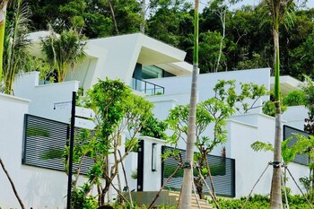 xanadu international resort