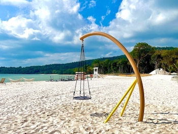 xanadu international resort