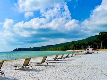 xanadu international resort