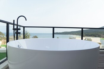 xanadu international resort