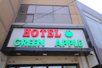 Hotel Green Apple,,2 star