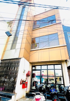 Hotel Green Apple,,2 star