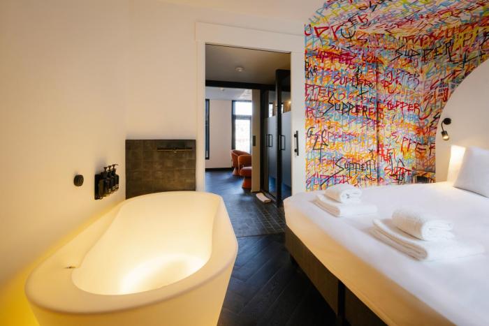 supper boutique suites