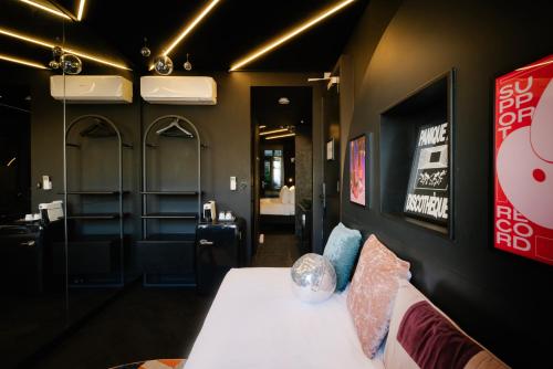 supper boutique suites