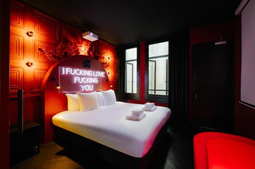 supper boutique suites