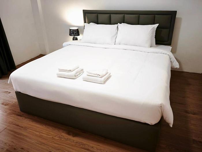 pineapple residence pattaya