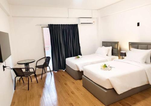 pineapple residence pattaya