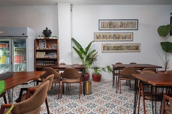 samaya boutique and cuisine