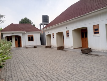 prestige suites kamwenge