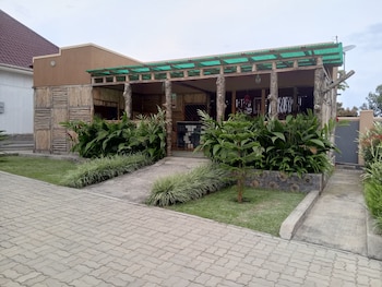 prestige suites kamwenge