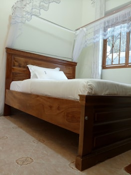 Prestige Suites Kamwenge,,3 star