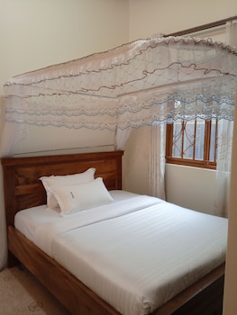 Prestige Suites Kamwenge,,3 star