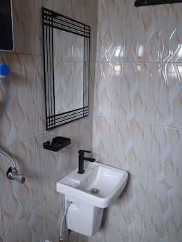 prestige suites kamwenge
