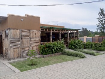 prestige suites kamwenge