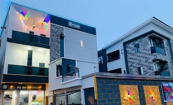 p1 place hotel