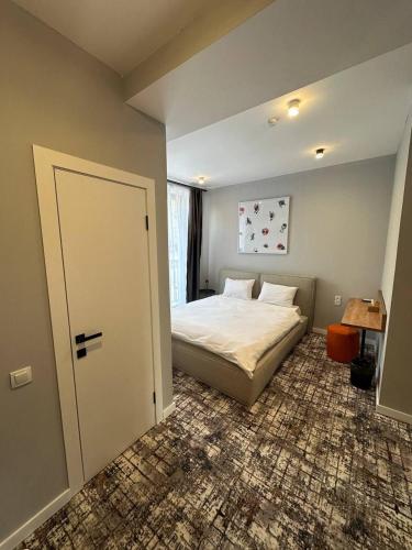 unit hotel