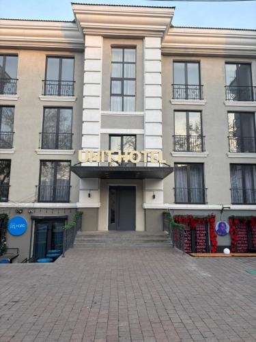 unit hotel