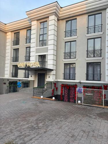 unit hotel